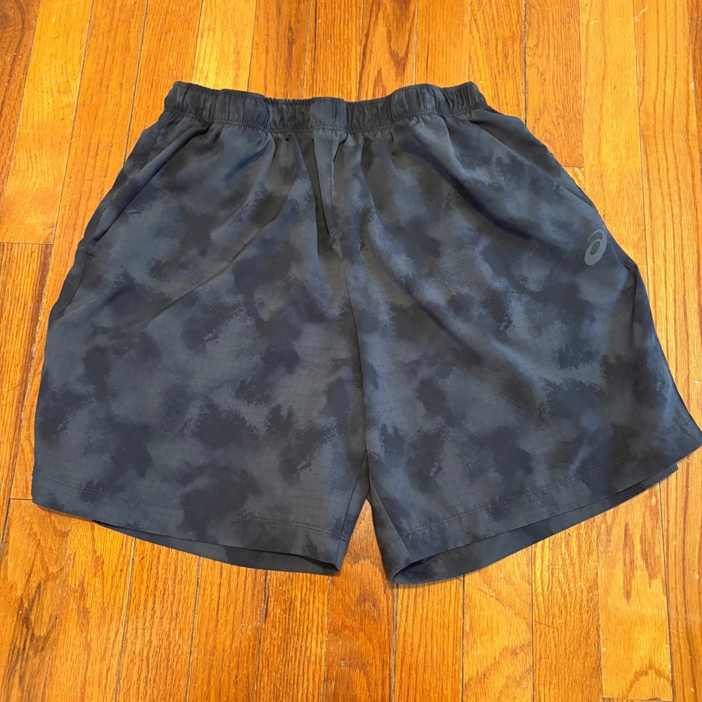ASICS Mens Large Running Shorts Black Camo Pattern Athletic Gym Not Lined